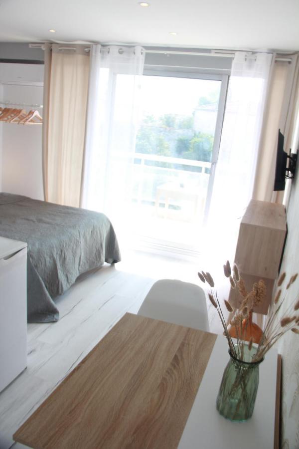 Les Palmiers - Appartement Avec Piscine Proche Plages - Wifi Et Clim Antibes Zewnętrze zdjęcie